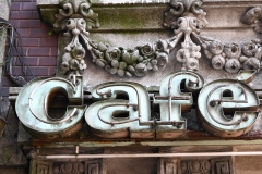 Porto: Straßencafé