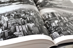 Sebastiao-Salgado-Exodus-SaoPaulo
